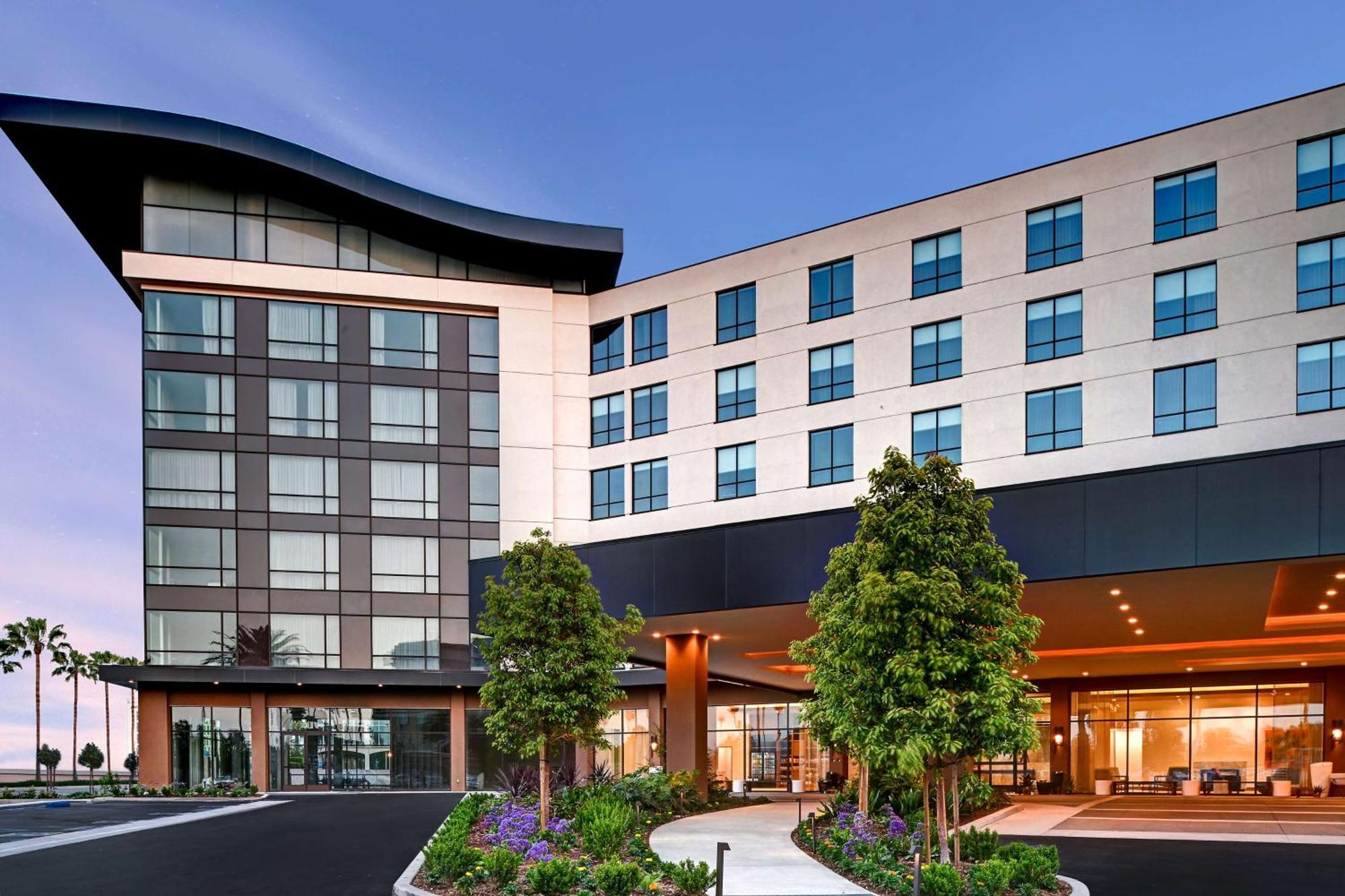 Hilton Garden Inn Anaheim Resort Buitenkant foto